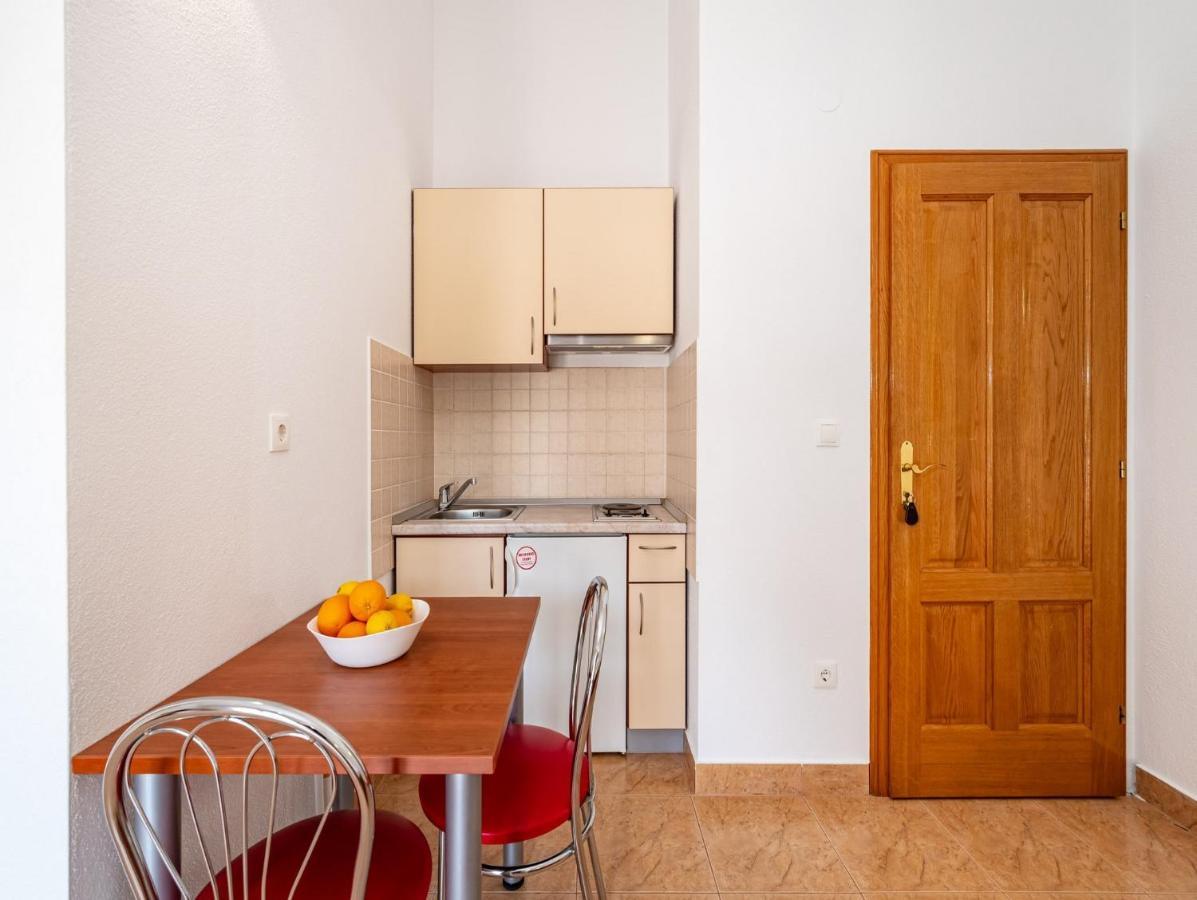 Apartments Prkacin Стариград-Пакленица Екстериор снимка