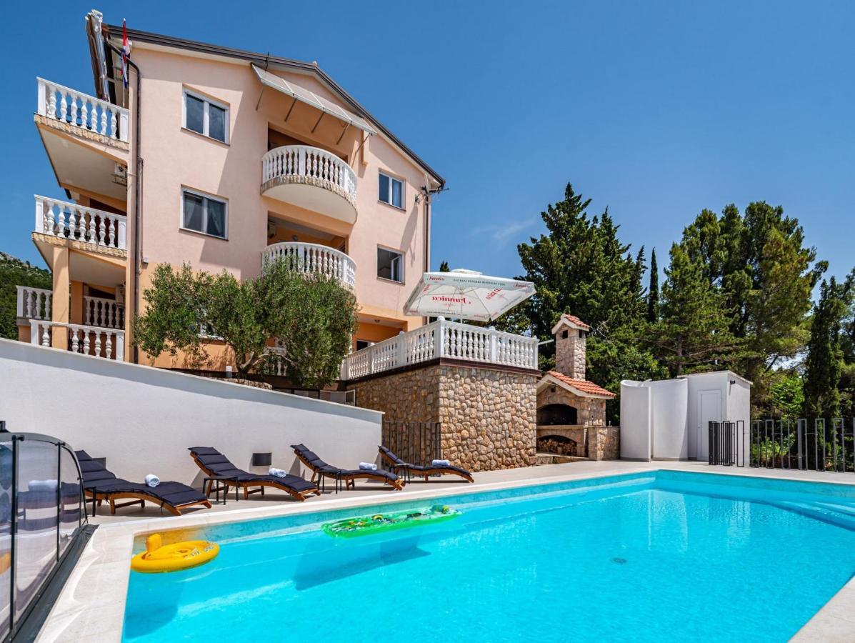 Apartments Prkacin Стариград-Пакленица Стая снимка